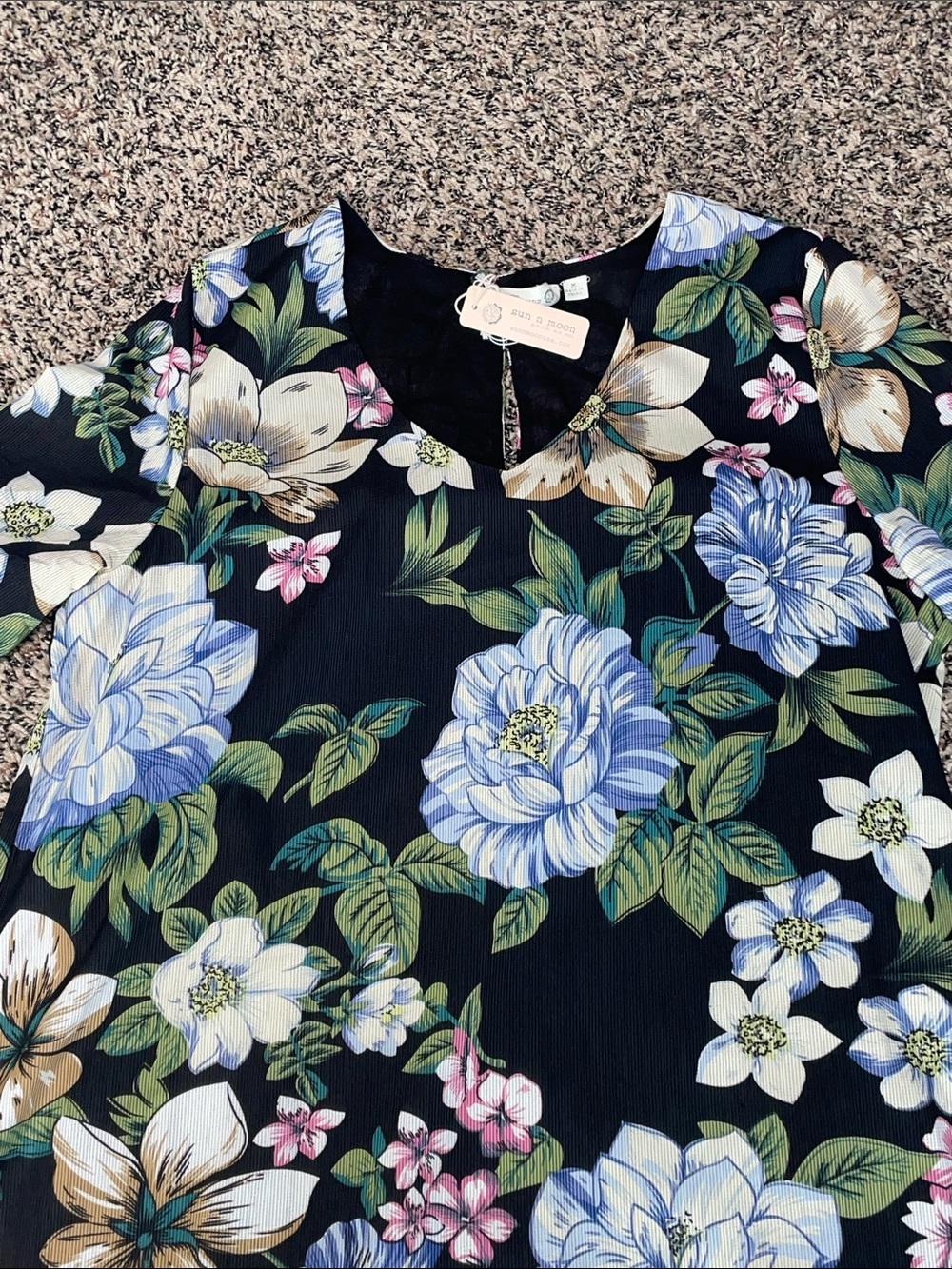 Bohemian Ruffle Sleeve V Neck Vibrant Floral Shift Dress Woman’s Size M | NWT - Picture 2 of 7